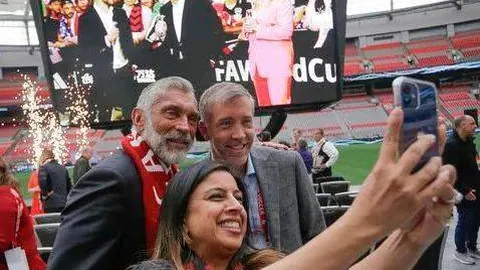 热苏斯独中四元，德布劳内传射建功，曼城5-1狂胜沃特福德34轮豪取三分